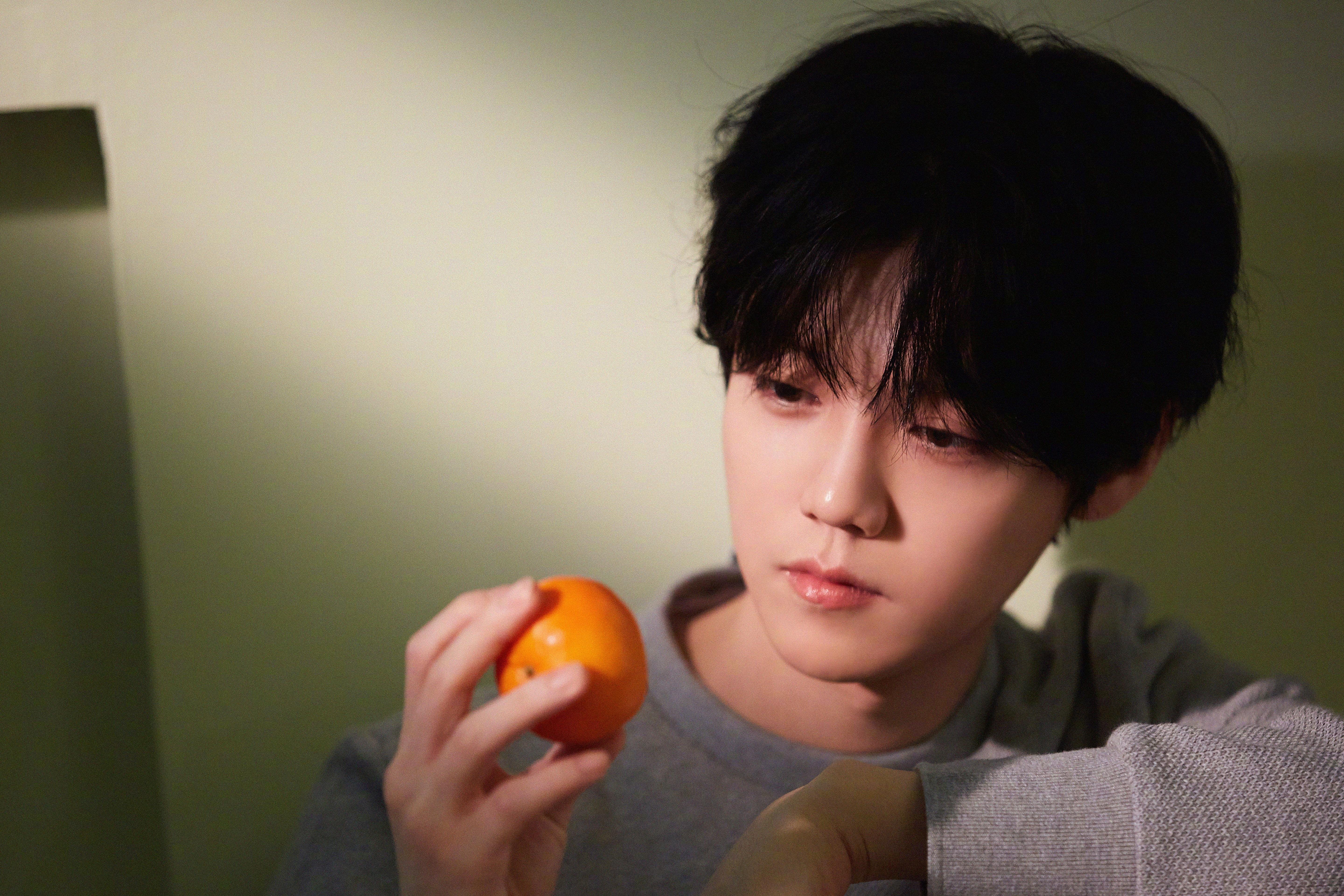 爱游戏官方-体育医疗团队快速响应保障安全，体育比赛的医疗援助